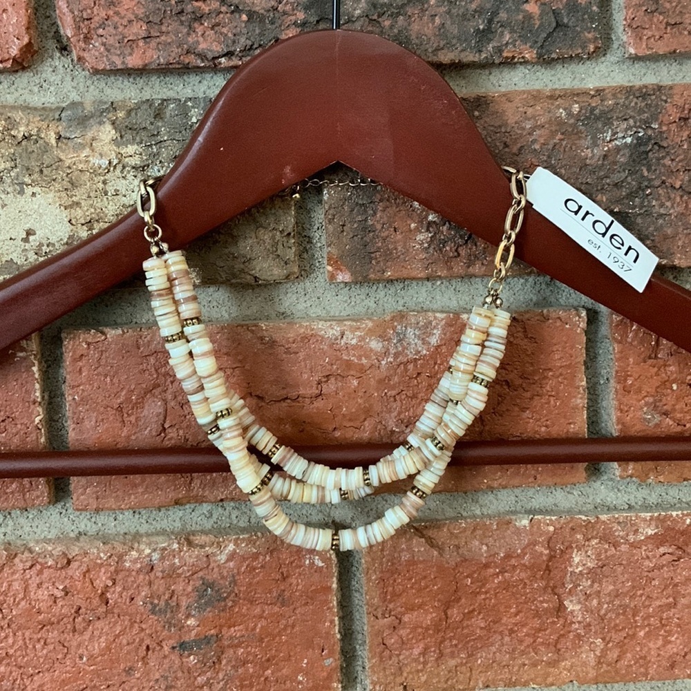 Arden Triple Strung Shell & Gold Necklace